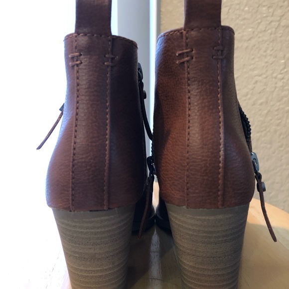 Booties - Picture 5 of 8